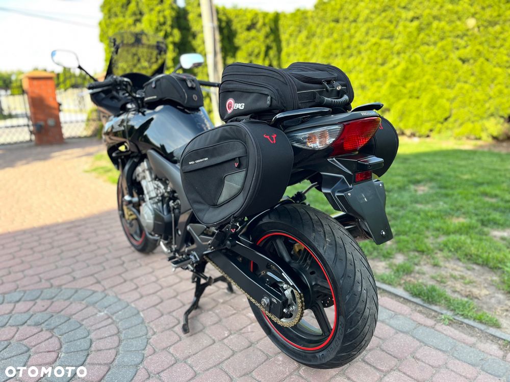 Honda CBF - 12