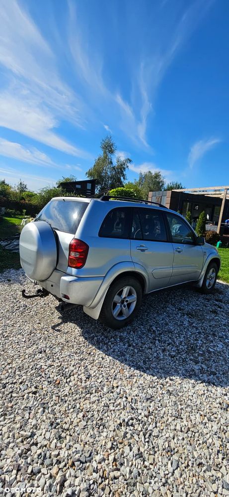 Toyota Rav4 2005 photo 3