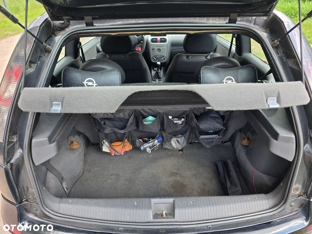 Opel Corsa 1.8 16V Sport - 10
