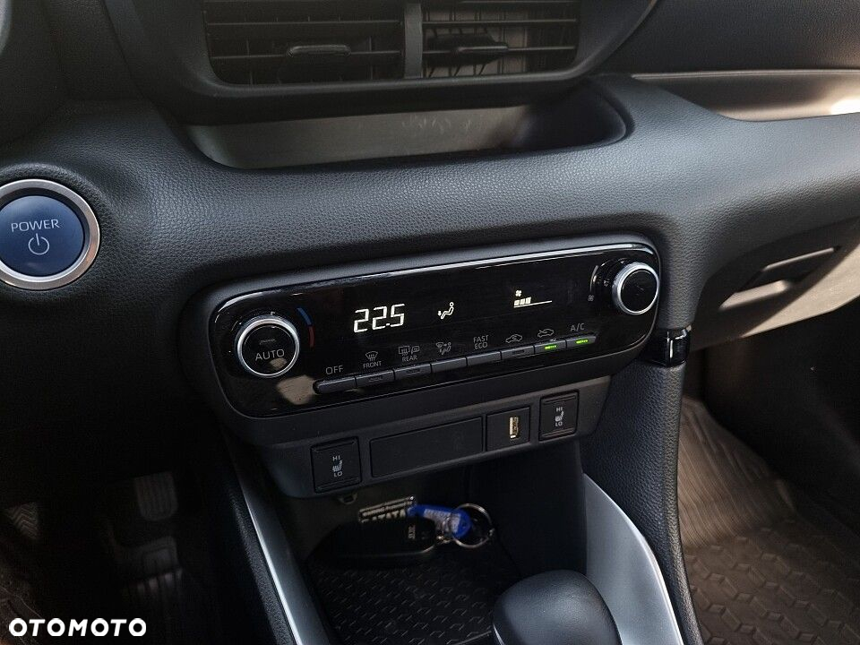Mazda 2 - 23