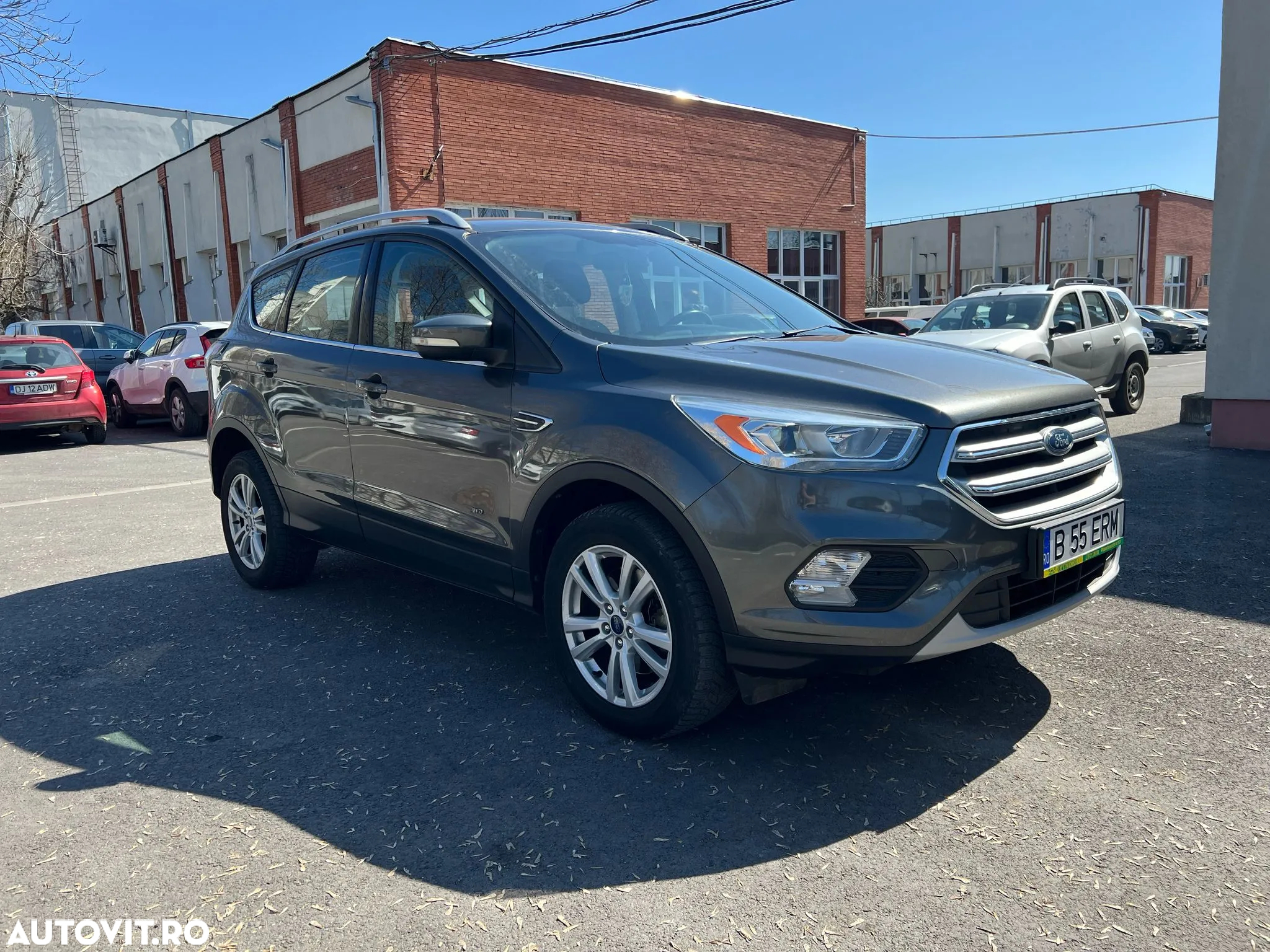 Ford Kuga - 3