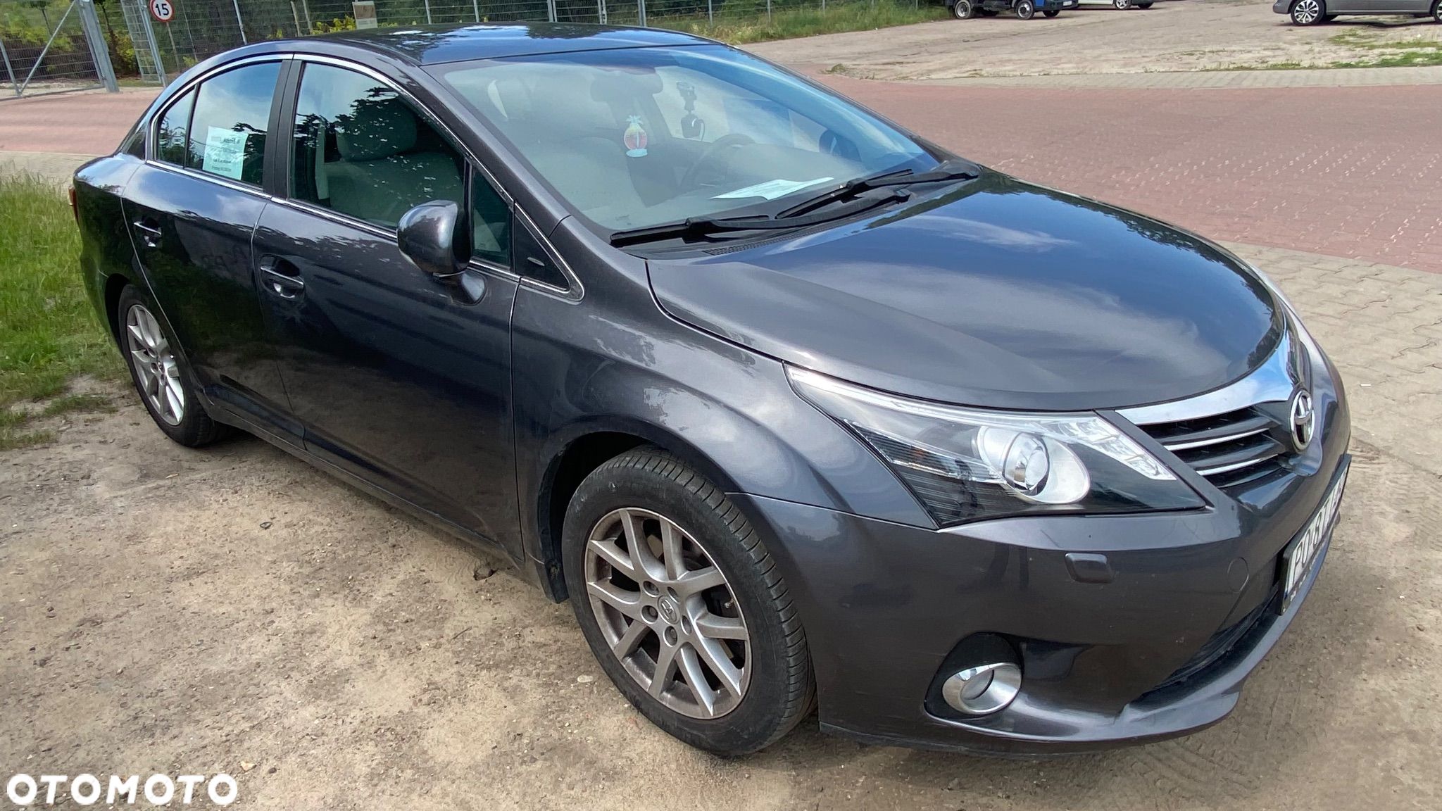 Toyota Avensis 2.2 D-CAT Prestige - 1