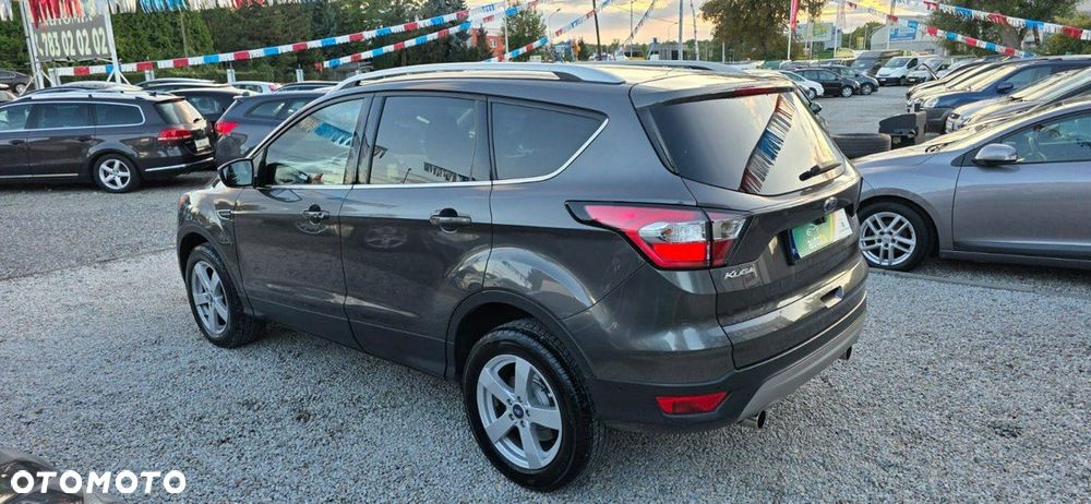 Ford Kuga - 26