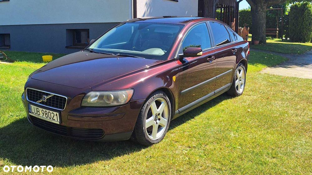 Volvo S40 - 1