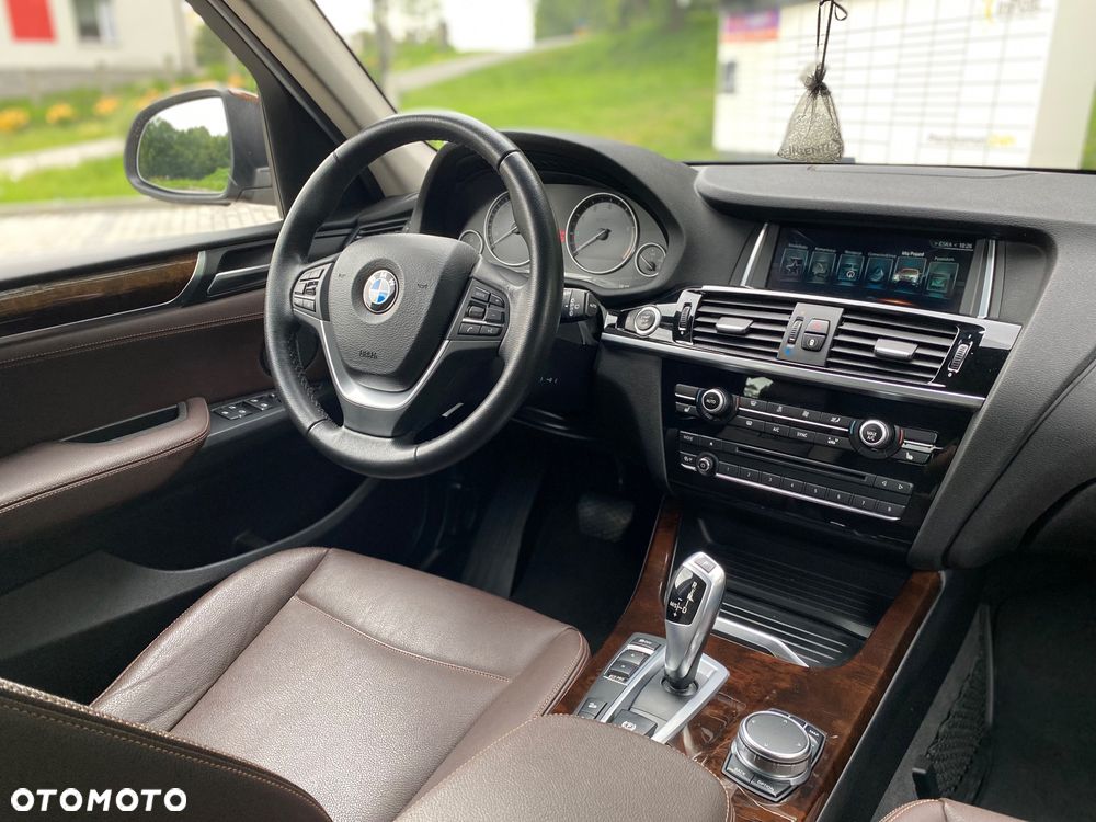 BMW X3 xDrive28i - 29