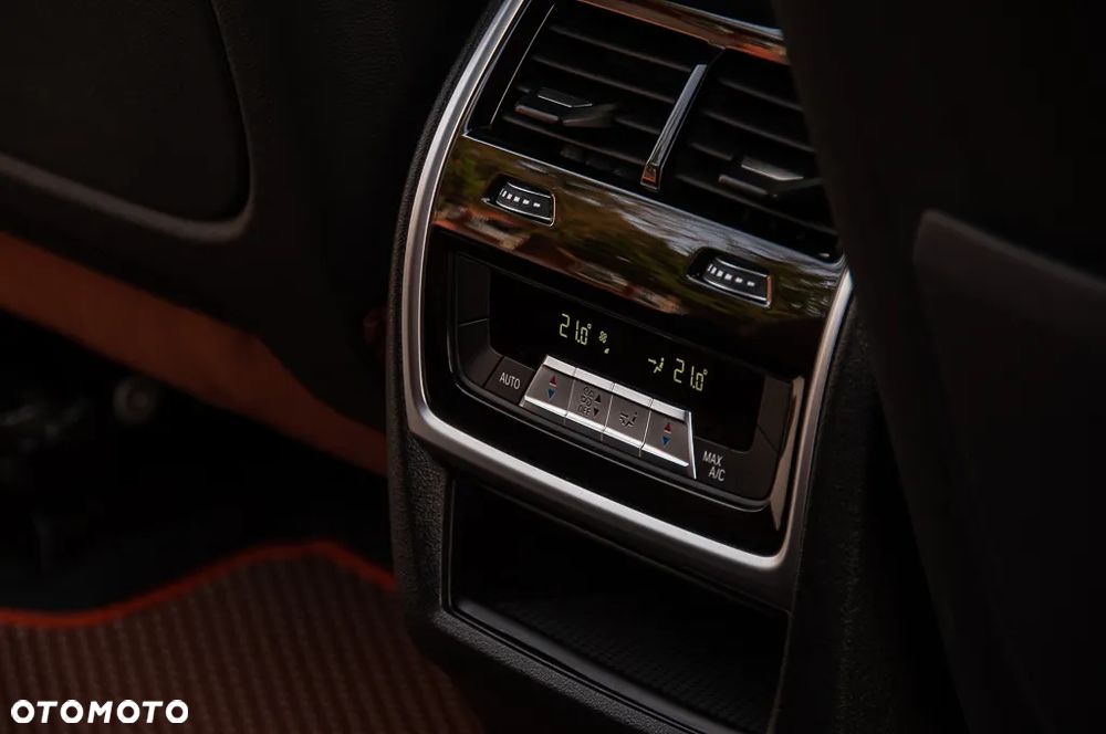 BMW X7 xDrive40d mHEV Individual Edition sport - 21