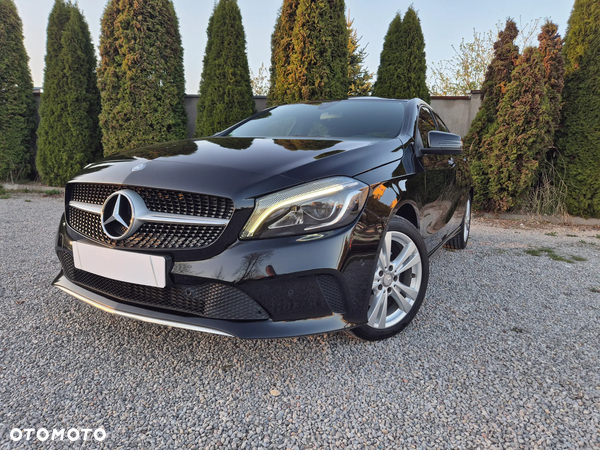 Mercedes-Benz Klasa A 180 (BlueEFFICIENCY) Urban
