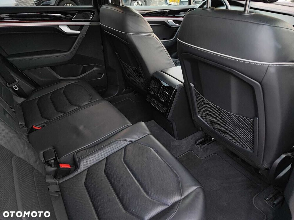 Volkswagen Touareg 3.0 V6 TDI SCR 4Mot R-Line - 23