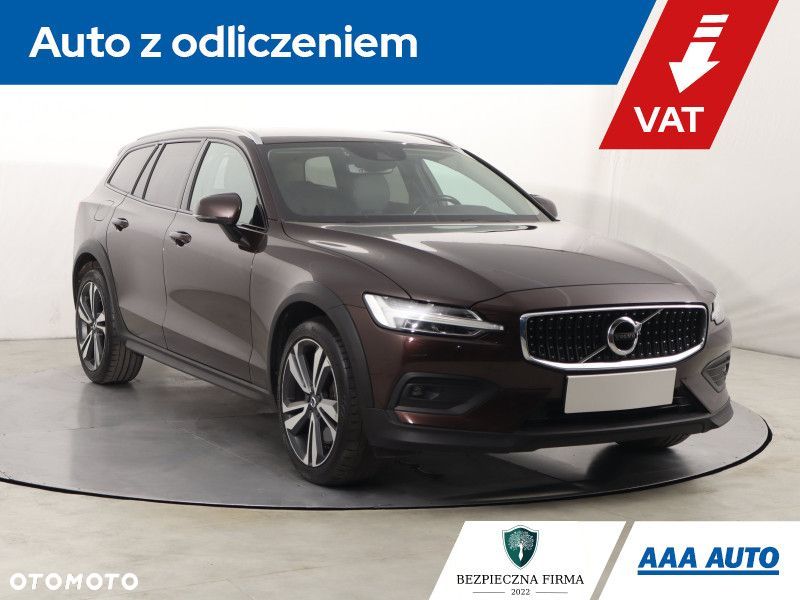Volvo V60 Cross Country - 2