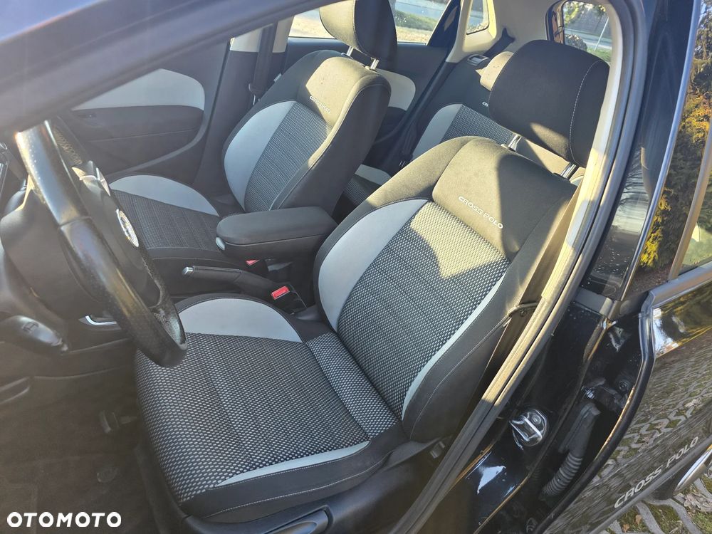 Volkswagen Polo 1.2 TSI Highline - 7
