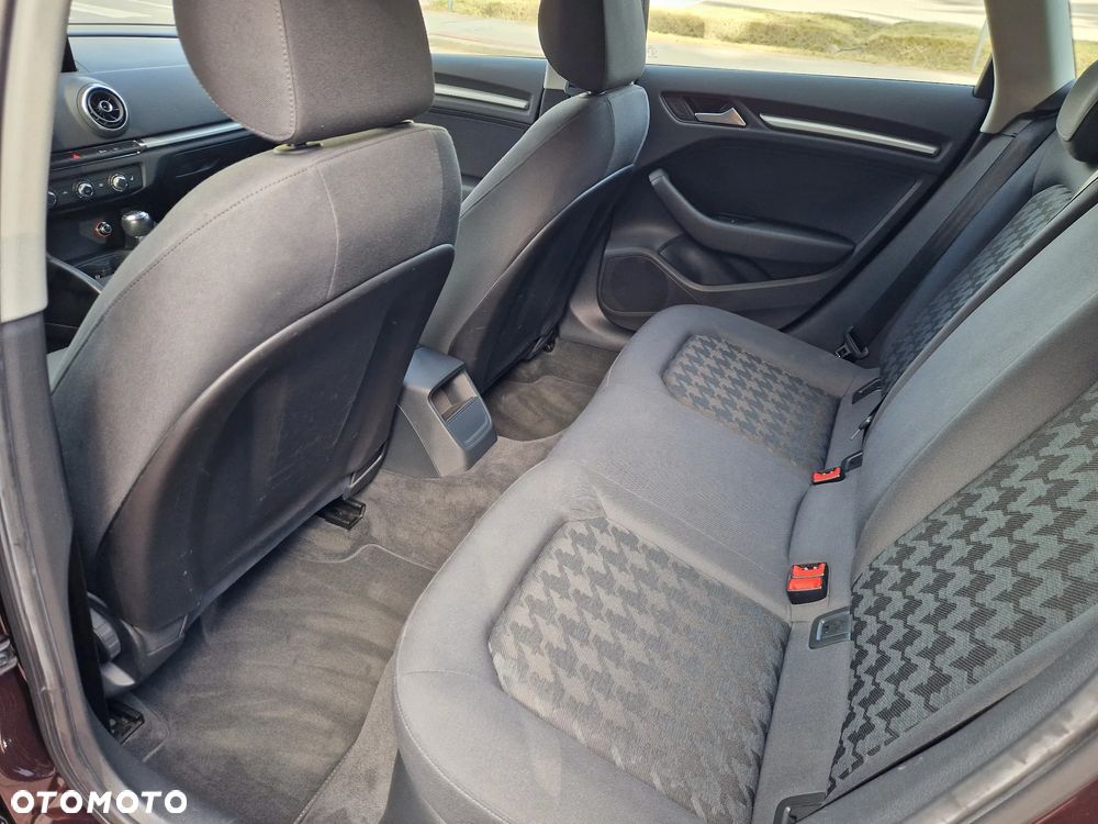 Audi A3 Sportback - 21