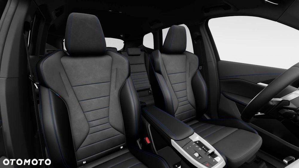 BMW X1 sDrive20i mHEV - 14