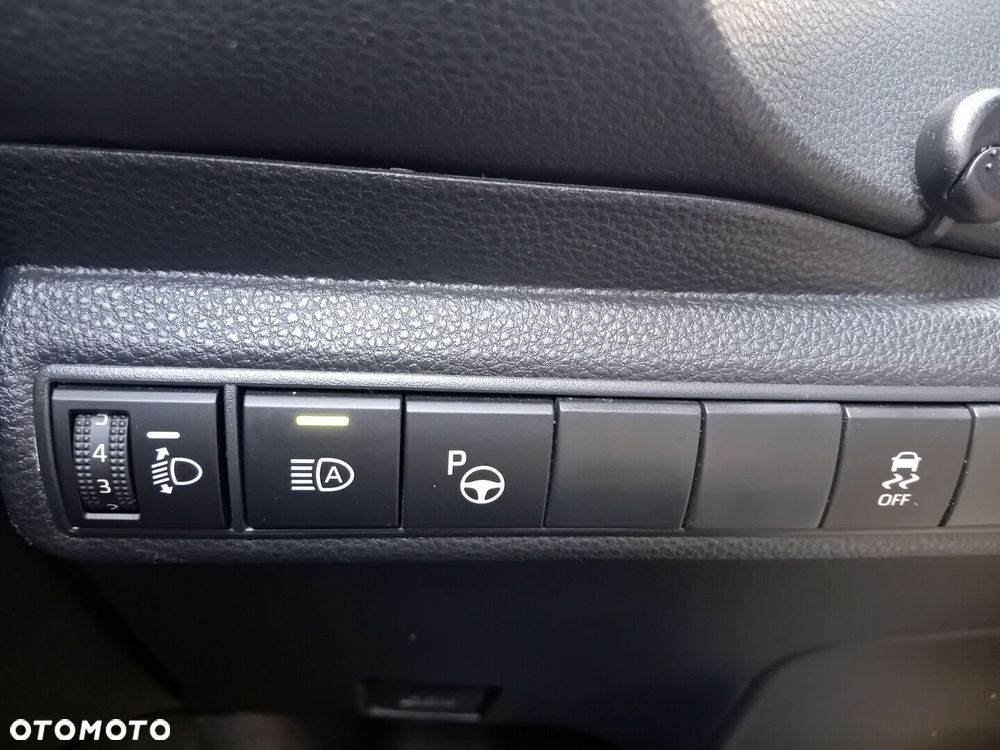 Toyota Corolla 2.0 Hybrid Comfort - 22