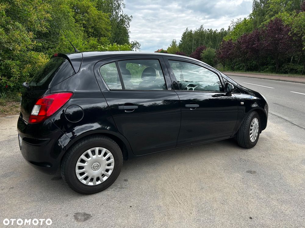 Opel Corsa - 4