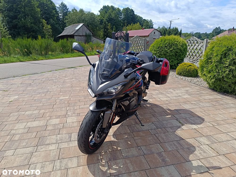 Kawasaki Ninja 1000 SX - 3