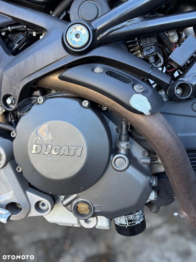 Ducati 696 - 14