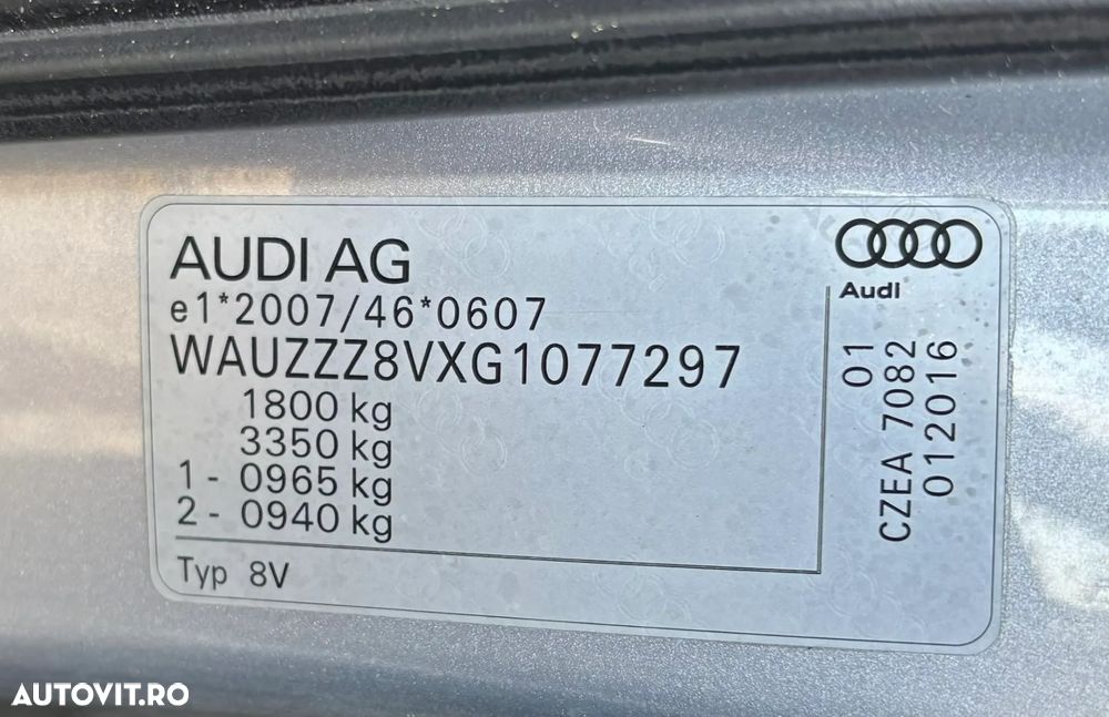 Audi A3 1.4 TFSI COD Stronic Ambiente - 2