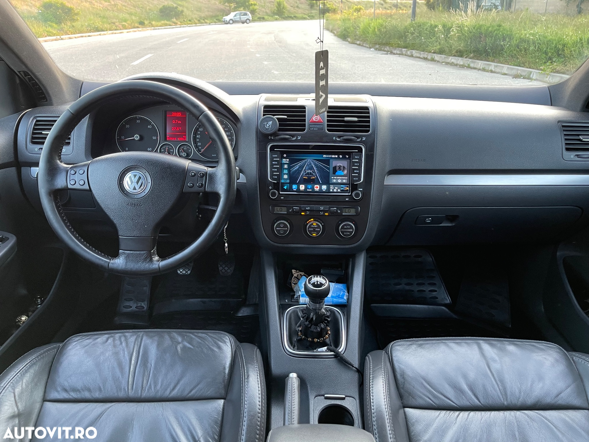 Volkswagen Jetta 1.9 TDI Comfortline - 6