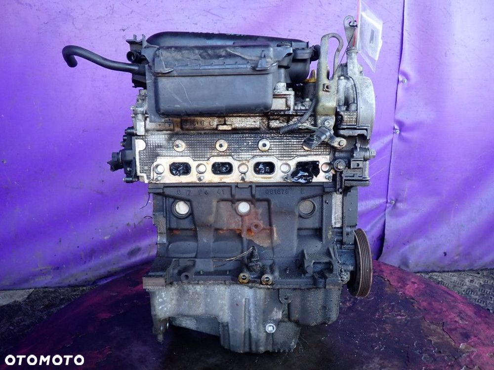 RENAULT SCENIC II (1,6 K4M782 83KW 115KM ) SILNIK BENZYNA  K4M782 - 4