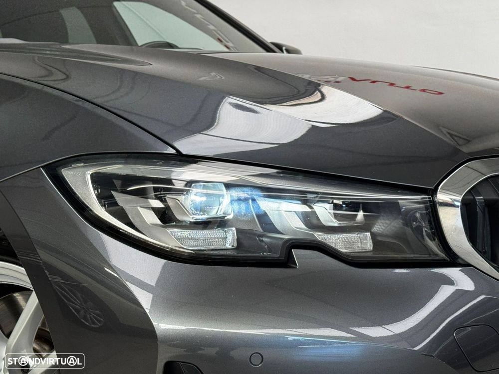 BMW 320 - 4