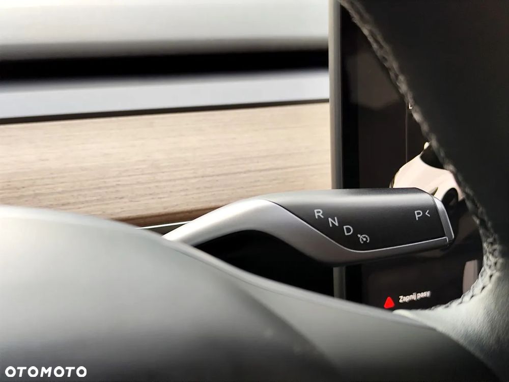 Tesla Model 3 - 26