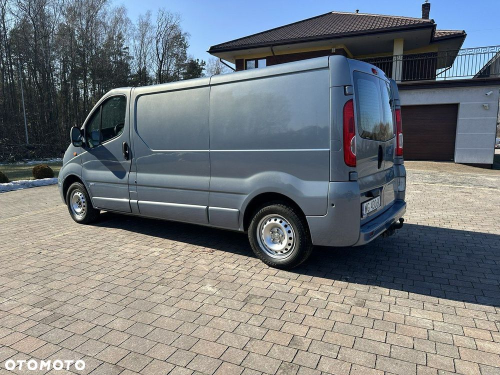Opel Vivaro - 6