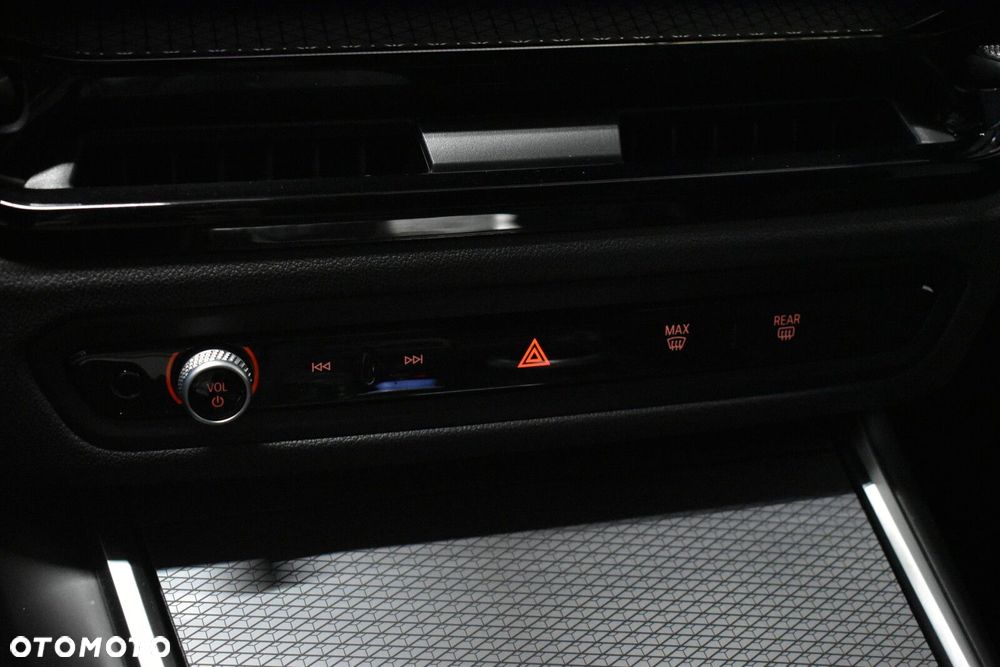 BMW Seria 3 - 21