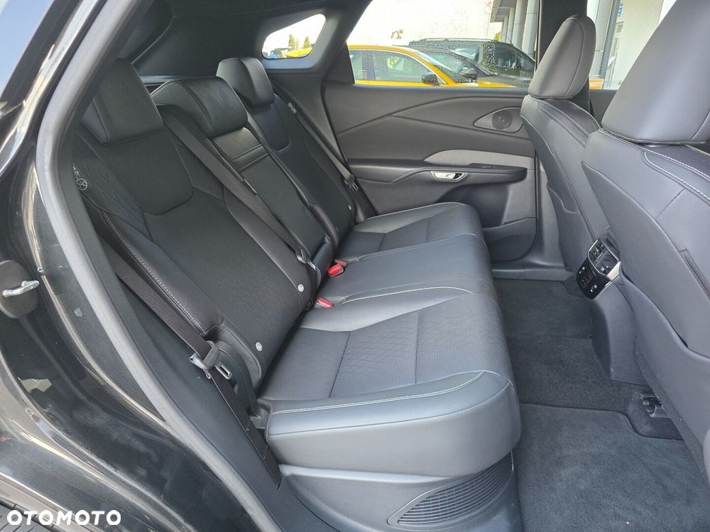 Lexus RX - 21