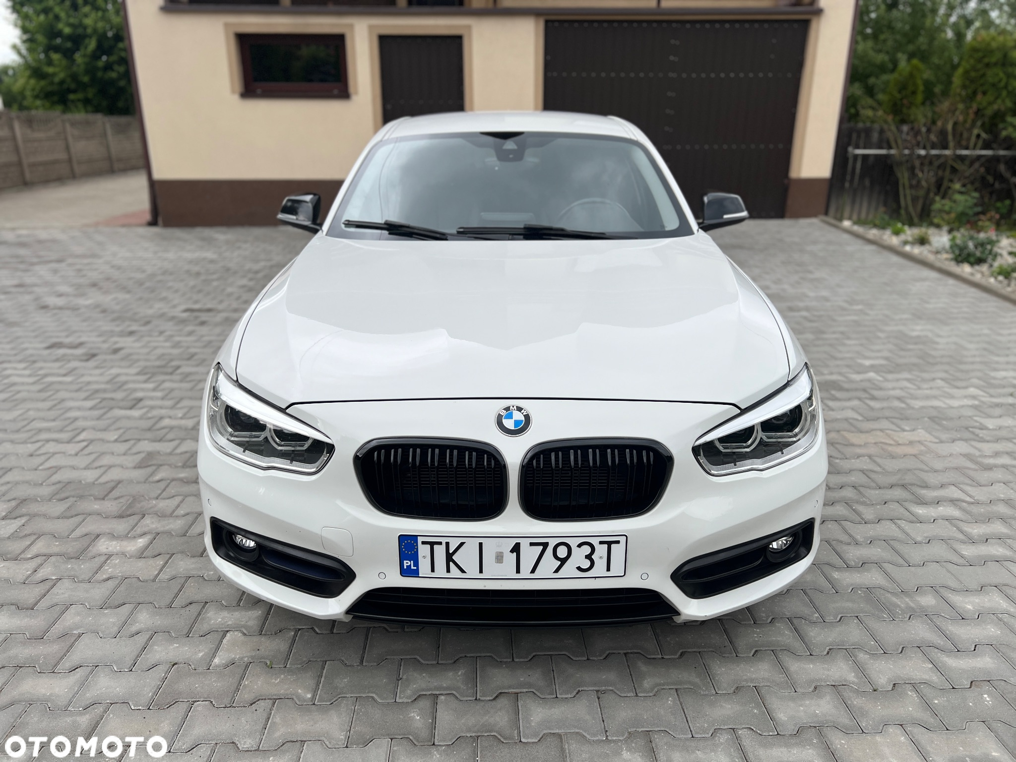 BMW Seria 1 118i Sport Line Shadow - 10