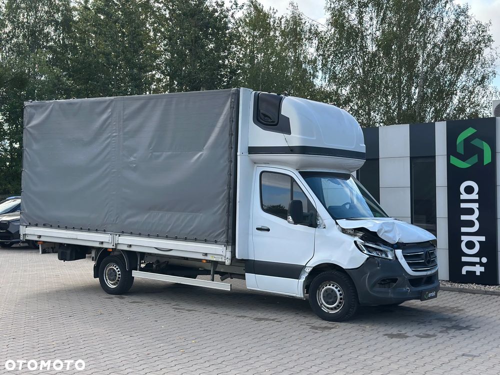 Mercedes-Benz Sprinter - 1