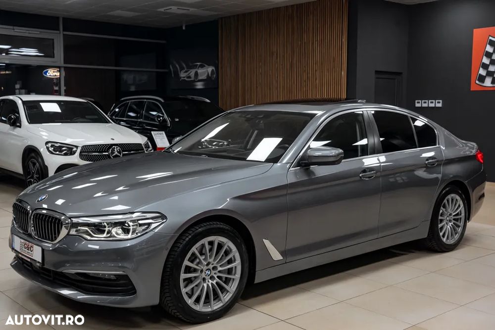 BMW Seria 5 530d xDrive AT - 18