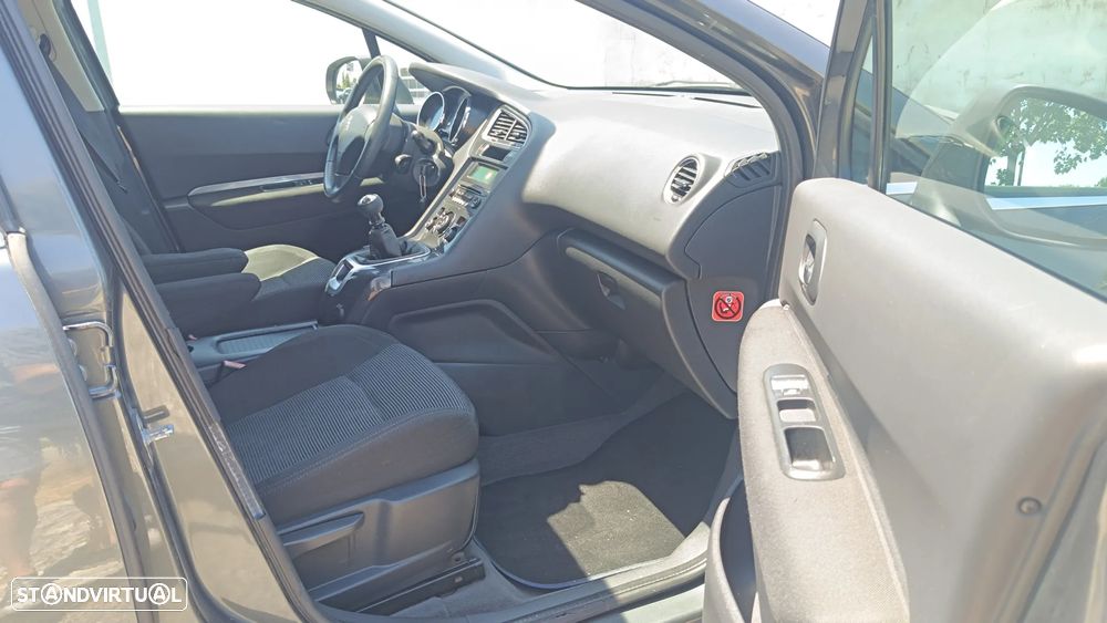 Peugeot 5008 HDI FAP 150 Allure - 7