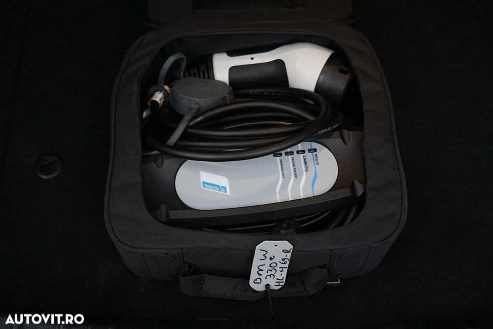 BMW Seria 3 330e iPerformance Luxury Line - 15