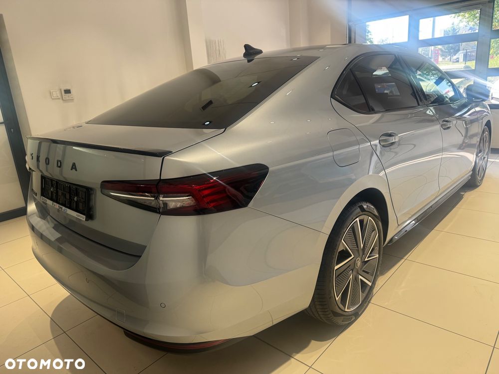 Skoda Superb 2.0 TSI 4x4 Sportline DSG - 3