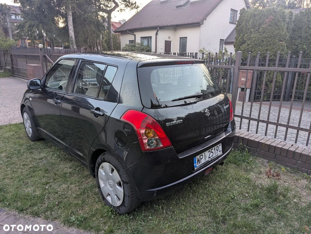 Suzuki Swift 1.3 Comfort - 2