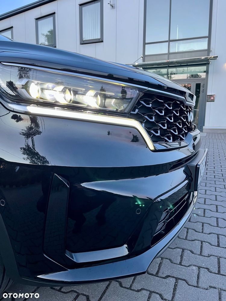 Kia Sorento 1.6 T-GDI HEV XL 7os - 18