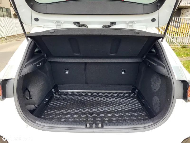 Kia Ceed 1.6 T-GDI GT DCT - 33