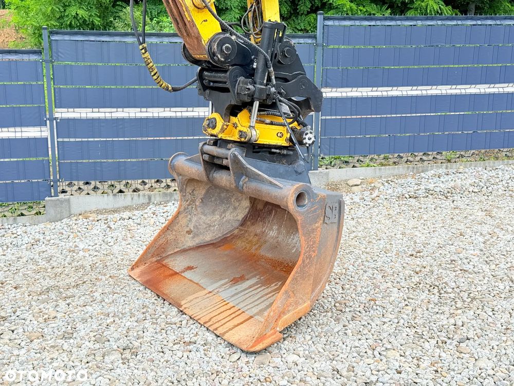 Komatsu * Komatsu PW 148  *ROTOTILT * Sprowadzona * Koparka Kołowa * - 25