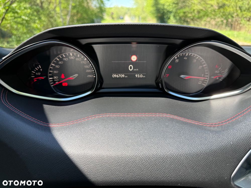 Peugeot 308 GTi by Sport - 12