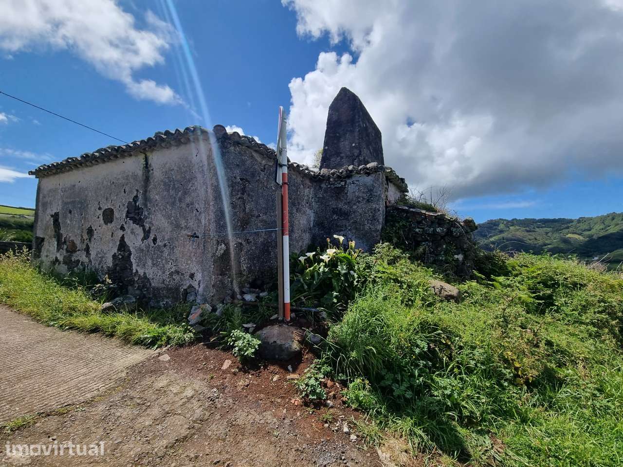 Casa da Vista do Ilhéu - Moradia T2 Geminada em Santa Bárbara - Grande imagem: 3/24