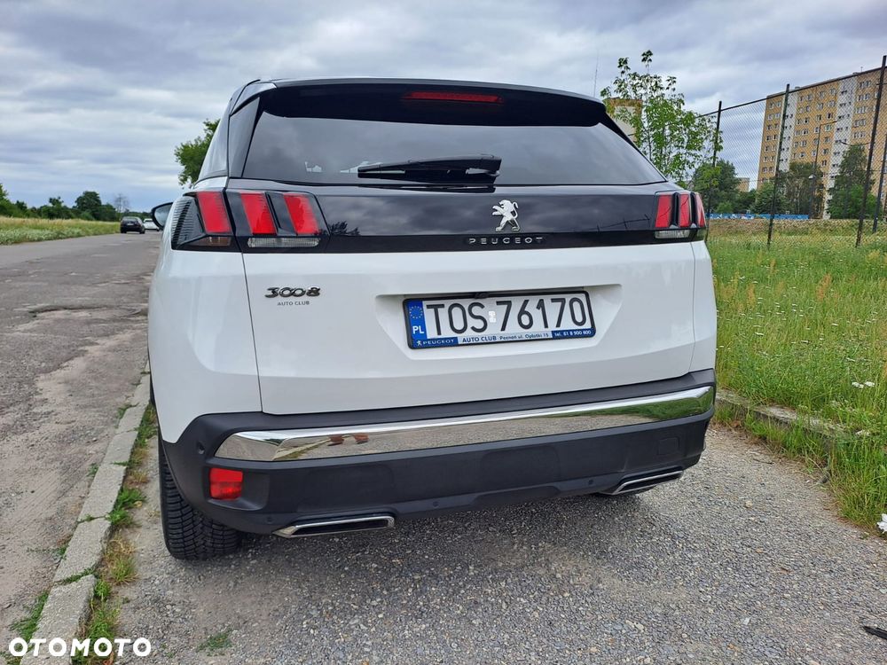 Peugeot 3008 1.2 PureTech Allure S&S EAT6 - 4