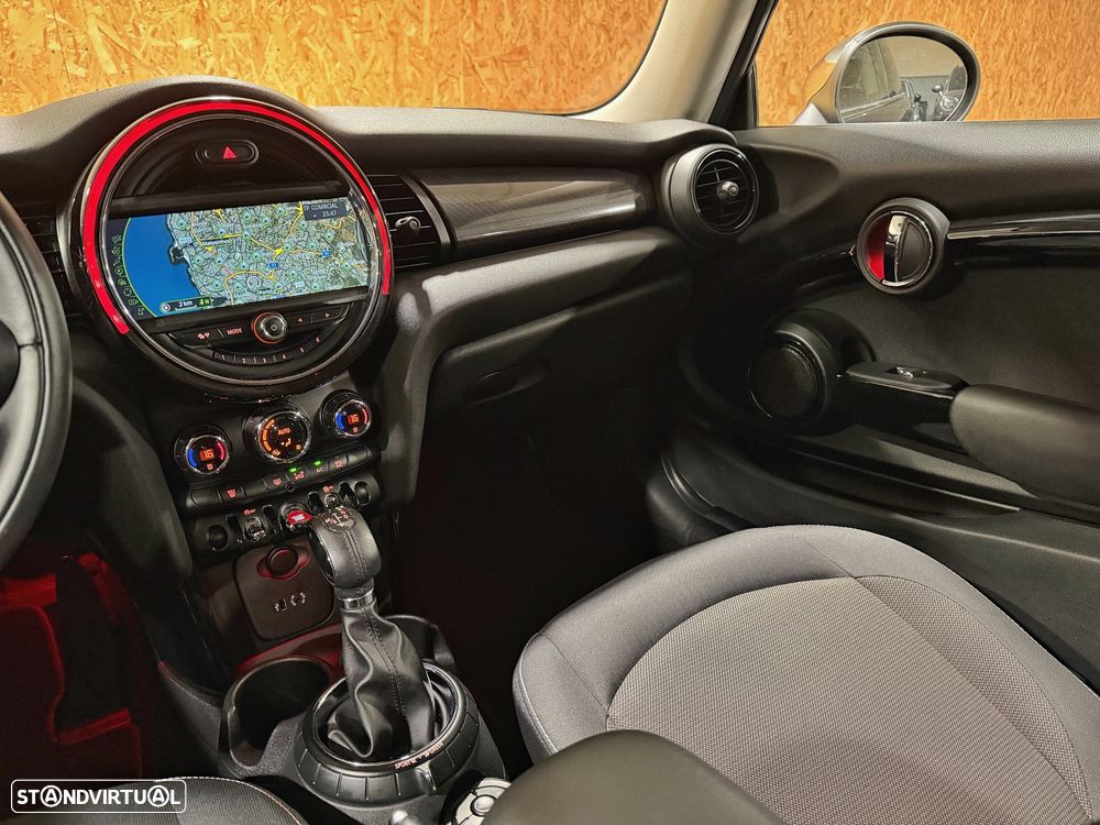 MINI 3 Portas One Auto - 9