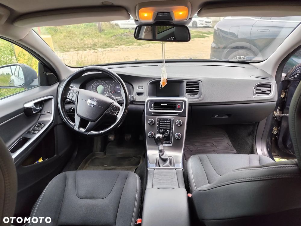 Volvo V60 D3 Kinetic - 7