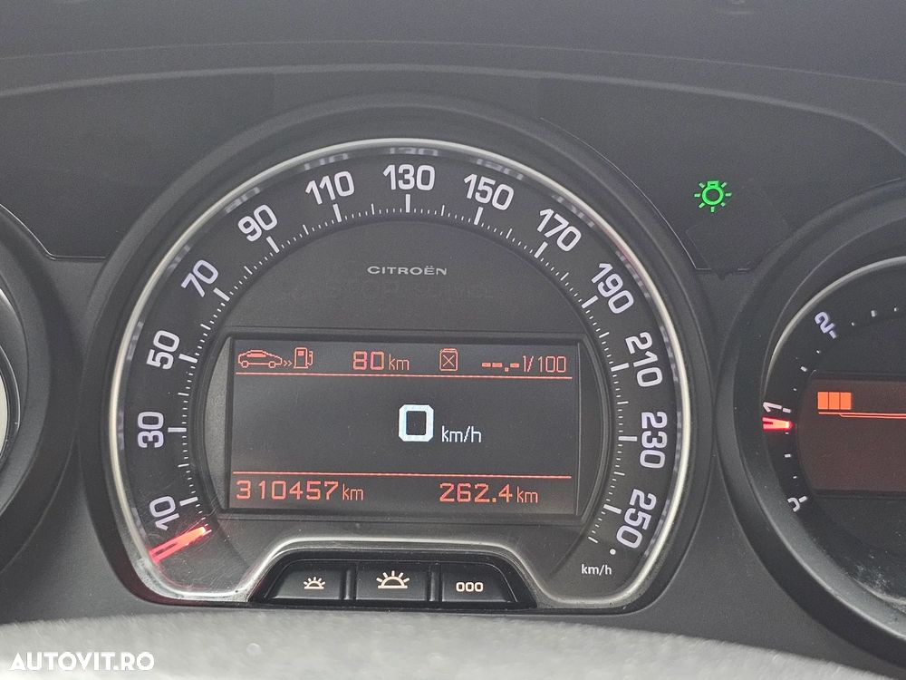 Citroën C5 2.0 HDI BVM6 H3+ Exclusive - 9