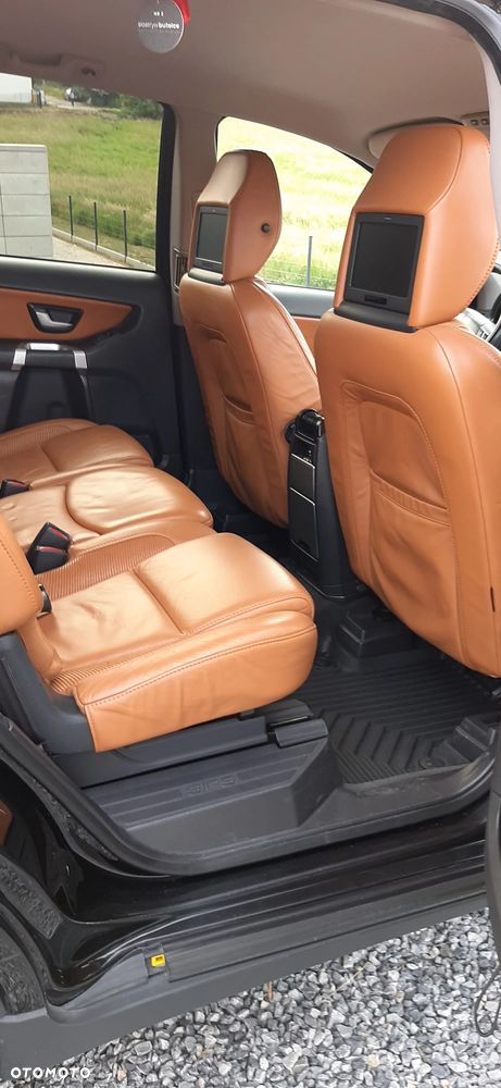 Volvo XC 90 - 13