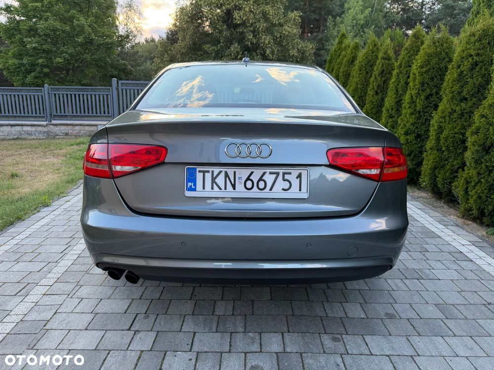 Audi A4 Limousine 2.0 TDI DPF Ambiente - 10