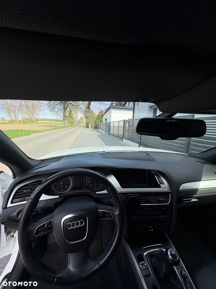 Audi A4 Avant 2.0 TDI - 7