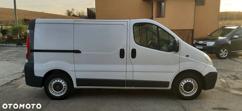 Opel Vivaro - 19