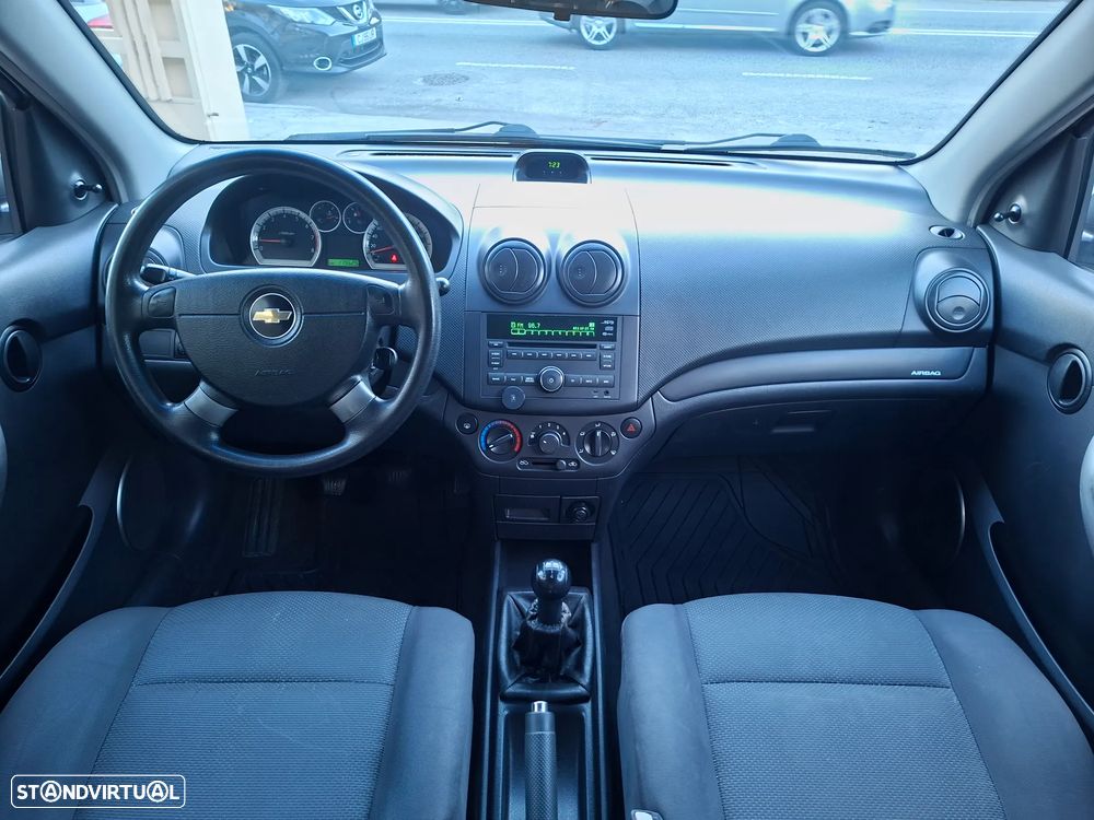 Chevrolet Aveo 1.2 LS - 19