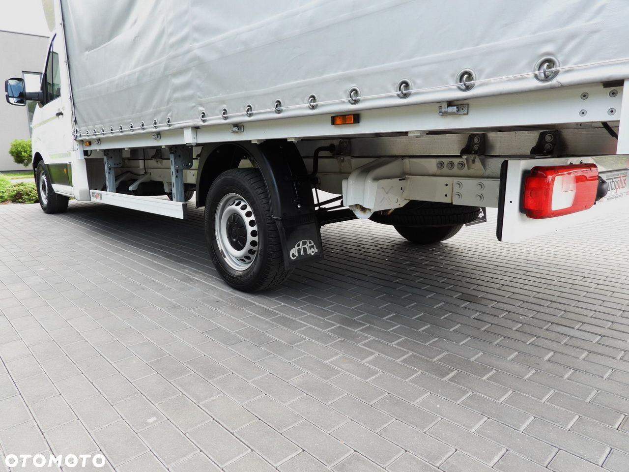 Volkswagen CRAFTER  PLANDEKA 8 PALET TEMPOMAT LEDY KLIMATYZACJA  180KM - 17